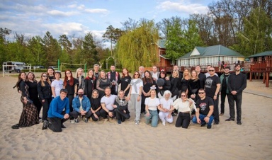 Корпоратив в стиле «Ангелы и Демоны» прошёл в О...