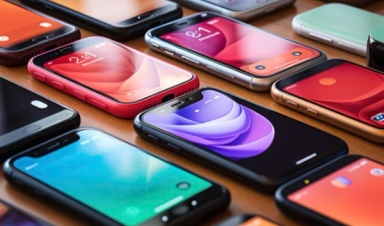 Российские производители смартфонов ускоряют ло...